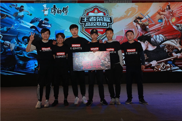 更给了全社 更给了全社