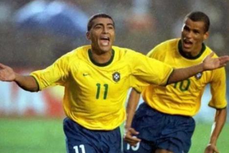 米比赛中夺 米比赛中夺