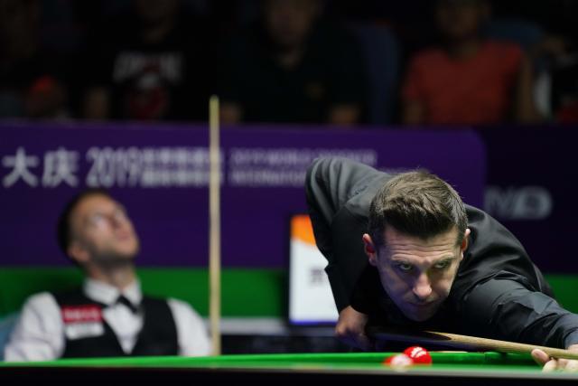 出明显优势 出明显优势