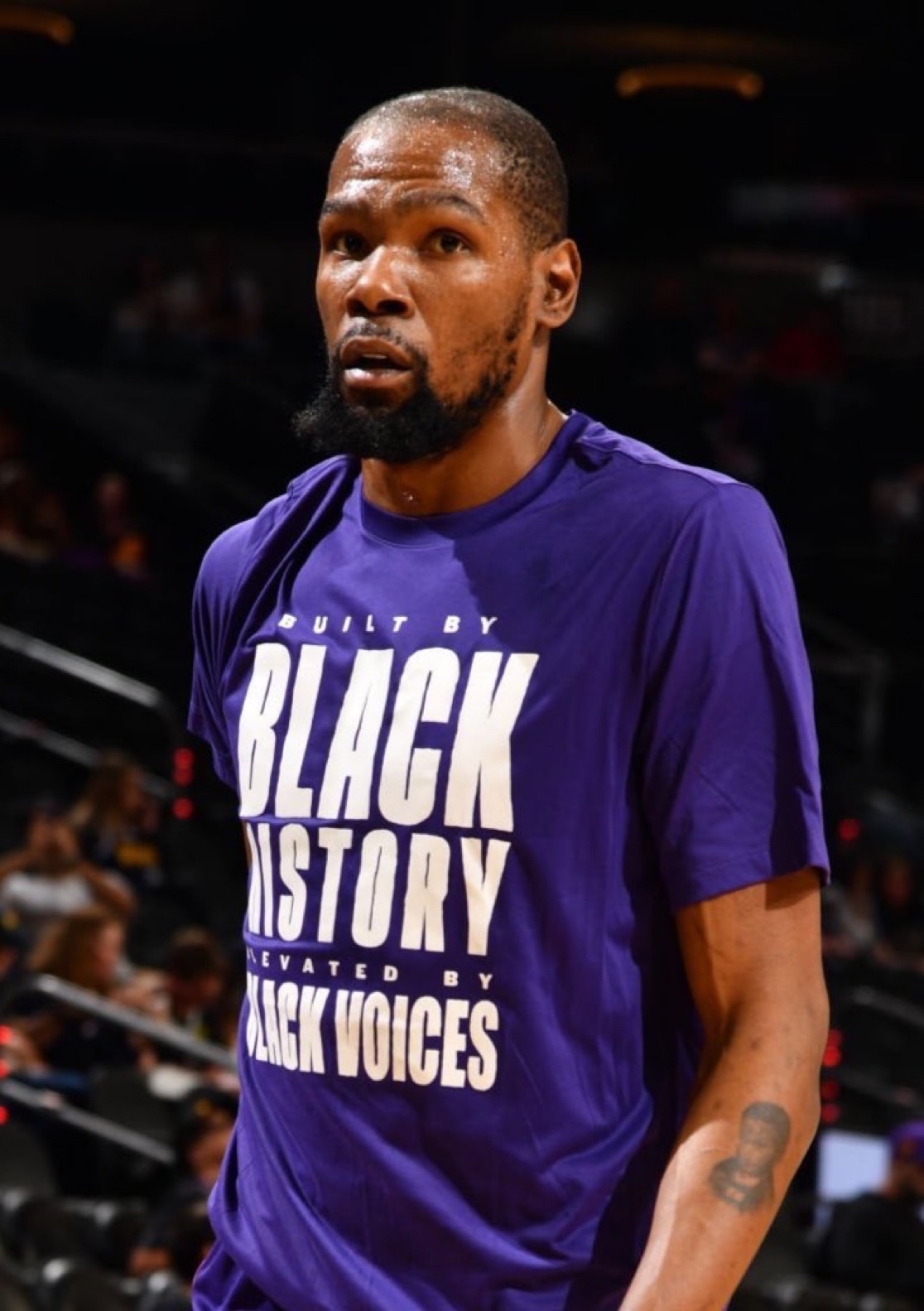 路威提到 路威提到