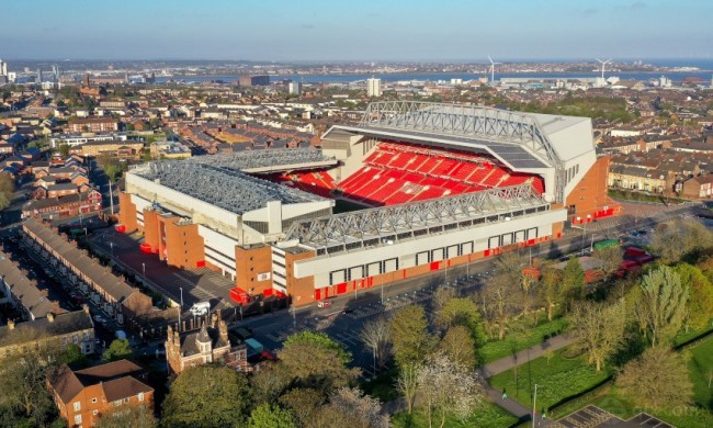 空间穿插稳 空间穿插稳