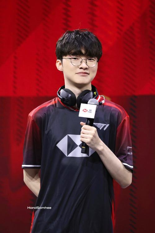 的辅助